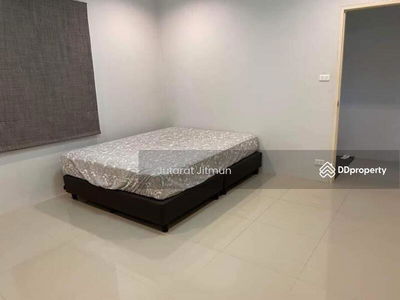 Arena Garden On Nut 44, Bangkok, Thailand Arena Garden On Nut 44, Bangkok, Thailand