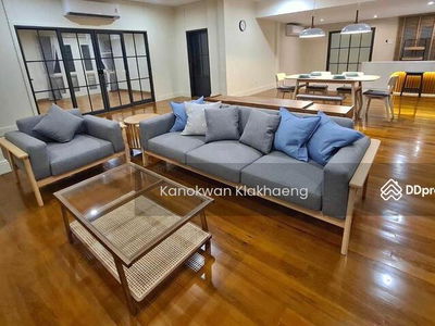 Detached House (Private) Sukhumvit BTS Phrakanong, detached house, self-built, Phra Khanong, BTS GH016, Bangkok, Thailand Detached House (Private) Sukhumvit BTS Phrakanong, detached house, self-built, Phra Khanong, BTS GH016, Bangkok, Thailand