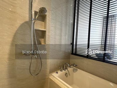 Muniq Langsuan, Bangkok, Thailand Muniq Langsuan, Bangkok, Thailand