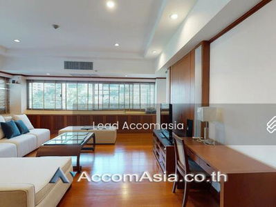 Sukhumvit House, Bangkok, Thailand Sukhumvit House, Bangkok, Thailand