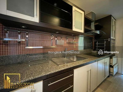 Avenue 61 Condominium, Bangkok, Thailand Avenue 61 Condominium, Bangkok, Thailand