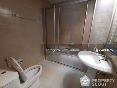 The Waterford Diamond Tower Sukhumvit, Bangkok, Thailand The Waterford Diamond Tower Sukhumvit, Bangkok, Thailand