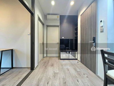 Whizdom Avenue Ratchada-Ladprao, Bangkok, Thailand Whizdom Avenue Ratchada-Ladprao, Bangkok, Thailand