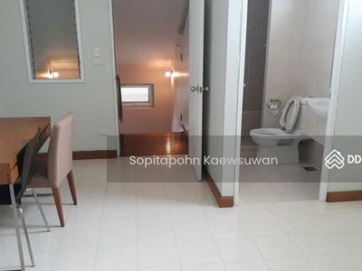 10110, Bangkok, Thailand 10110, Bangkok, Thailand