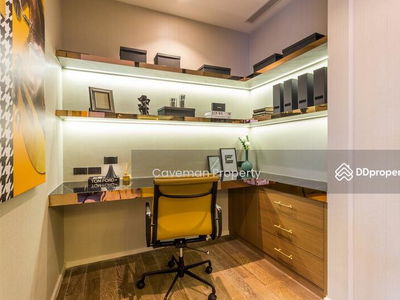 Muniq Langsuan, Bangkok, Thailand Muniq Langsuan, Bangkok, Thailand