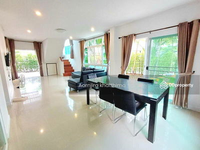 R0232 2-story detached house for rent, near Sarasas Witaed Lanna School, only 750 m., Chiang Mai, Thailand R0232 2-story detached house for rent, near Sarasas Witaed Lanna School, only 750 m., Chiang Mai, Thailand