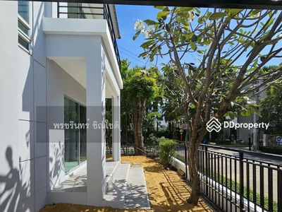 Life Bangkok Boulevard-Ramintra, Bangkok, Thailand Life Bangkok Boulevard-Ramintra, Bangkok, Thailand