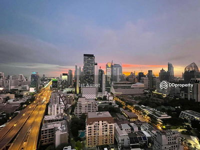 Life One Wireless, Bangkok, Thailand Life One Wireless, Bangkok, Thailand