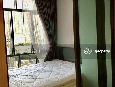 Metro Sky Prachachuen, Bangkok, Thailand Metro Sky Prachachuen, Bangkok, Thailand