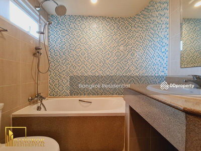 Nagara Mansion, Bangkok, Thailand Nagara Mansion, Bangkok, Thailand