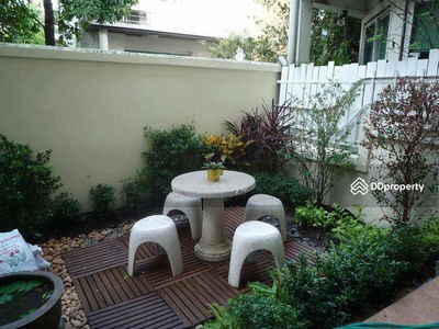 10110, Bangkok, Thailand 10110, Bangkok, Thailand