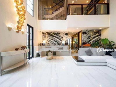 Quarter 31, Bangkok, Thailand Quarter 31, Bangkok, Thailand