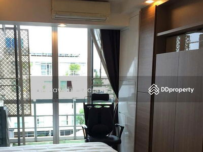 Waterford Sukhumvit 50 condominium, Bangkok, Thailand Waterford Sukhumvit 50 condominium, Bangkok, Thailand