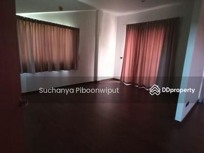 House For Rent : Ekamai 12 Open For Home office, Bangkok, Thailand House For Rent : Ekamai 12 Open For Home office, Bangkok, Thailand