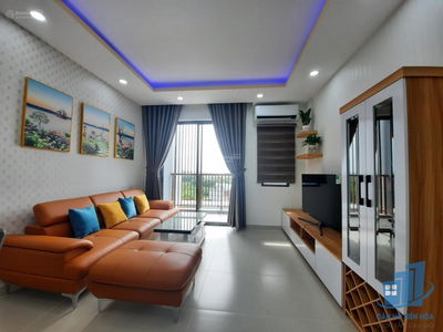 Topaz Twins, Vietnam Topaz Twins, Vietnam