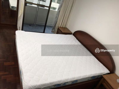 Park Pavilion, Bangkok, Thailand Park Pavilion, Bangkok, Thailand