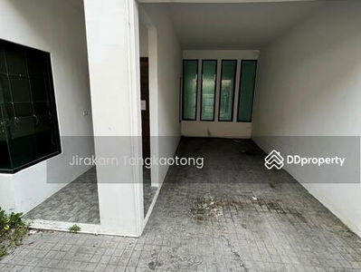 Muang Thong Thani, Nonthaburi, Thailand Muang Thong Thani, Nonthaburi, Thailand