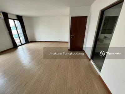 Muang Thong Thani, Nonthaburi, Thailand Muang Thong Thani, Nonthaburi, Thailand