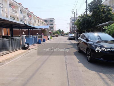 Beautiful house for rent/sale Nirunsiri Village Minburi-Khlong Sam Wa, Bangkok, Thailand Beautiful house for rent/sale Nirunsiri Village Minburi-Khlong Sam Wa, Bangkok, Thailand