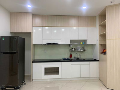 Topaz Elite, Vietnam Topaz Elite, Vietnam