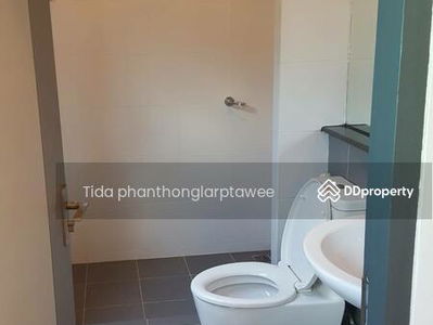 Townhome Nakniwat, Bangkok, Thailand Townhome Nakniwat, Bangkok, Thailand