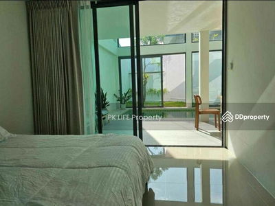 Gehäuse In Ban Talat Nua, Thailand Gehäuse In Ban Talat Nua, Thailand