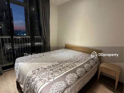 Park Origin Phrom Phong, Bangkok, Thailand Park Origin Phrom Phong, Bangkok, Thailand