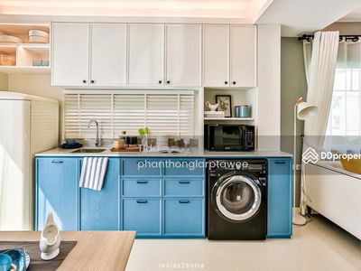 Villaggio Srinakarin-Bangna, Samut Prakan, Thailand Villaggio Srinakarin-Bangna, Samut Prakan, Thailand