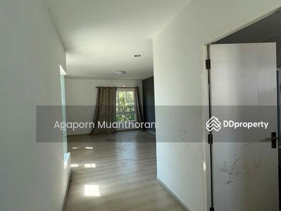 Manthana Village, Nakhon Pathom, Nakhon Pathom, Thailand Manthana Village, Nakhon Pathom, Nakhon Pathom, Thailand