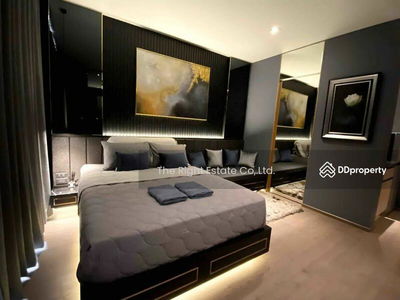 Park Origin Phrom Phong, Bangkok, Thailand Park Origin Phrom Phong, Bangkok, Thailand