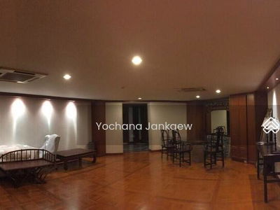 Tridhos City Marina, Bangkok, Thailand Tridhos City Marina, Bangkok, Thailand