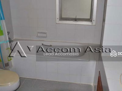 4 Bedrooms Apartment for Rent in Sukhumvit, Bangkok near BTS Asok - MRT Sukhumvit at Newly renovate, Bangkok, Thailand 4 Bedrooms Apartment for Rent in Sukhumvit, Bangkok near BTS Asok - MRT Sukhumvit at Newly renovate, Bangkok, Thailand