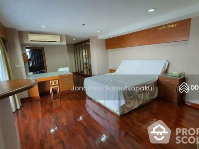 Nusa State Tower, Bangkok, Thailand Nusa State Tower, Bangkok, Thailand