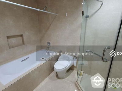 Nusa State Tower, Bangkok, Thailand Nusa State Tower, Bangkok, Thailand