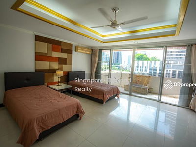 Oriental Towers, Bangkok, Thailand Oriental Towers, Bangkok, Thailand