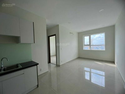 Topaz Elite, Vietnam Topaz Elite, Vietnam