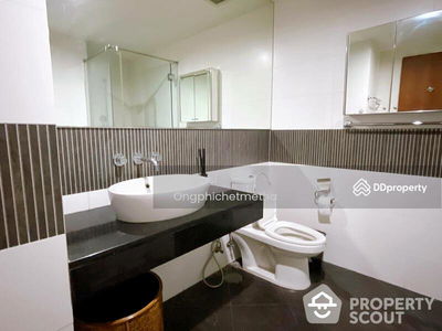 Urbana Sathorn, Bangkok, Thailand Urbana Sathorn, Bangkok, Thailand