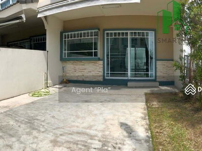 Indy Bangna km.7(1), Samut Prakan, Thailand Indy Bangna km.7(1), Samut Prakan, Thailand