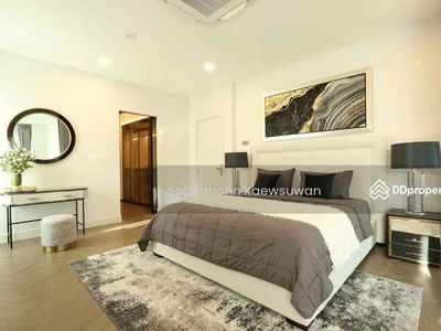 10240, Bangkok, Thailand 10240, Bangkok, Thailand