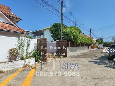 House for rent at Huahin Center, Pool Villa, 3 Bedrooms, Price 40,000 Baht, Prachuap Khiri Khan, Thailand House for rent at Huahin Center, Pool Villa, 3 Bedrooms, Price 40,000 Baht, Prachuap Khiri Khan, Thailand