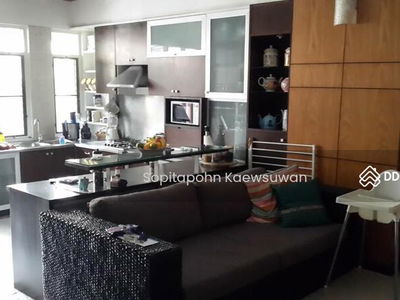 10110, Bangkok, Thailand 10110, Bangkok, Thailand