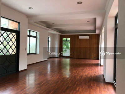 10310, Bangkok, Thailand 10310, Bangkok, Thailand