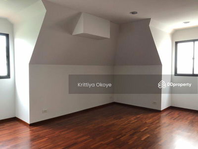 10310, Bangkok, Thailand 10310, Bangkok, Thailand