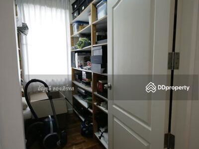 House in Ekkamai For Rent, Bangkok, Thailand House in Ekkamai For Rent, Bangkok, Thailand