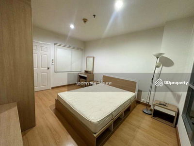 Life @ Sukhumvit 65, Bangkok, Thailand Life @ Sukhumvit 65, Bangkok, Thailand