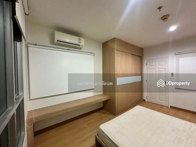 Life @ Sukhumvit 65, Bangkok, Thailand Life @ Sukhumvit 65, Bangkok, Thailand