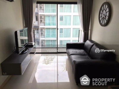 Socio Reference 61, Bangkok, Thailand Socio Reference 61, Bangkok, Thailand