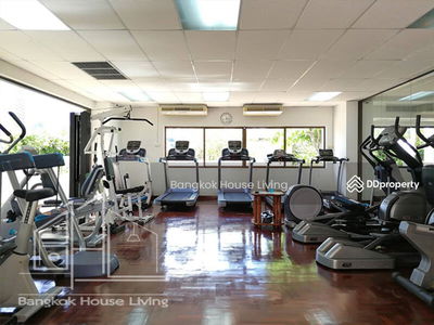 Sethiwan Mansion Sukhumvit 49, Bangkok, Thailand Sethiwan Mansion Sukhumvit 49, Bangkok, Thailand