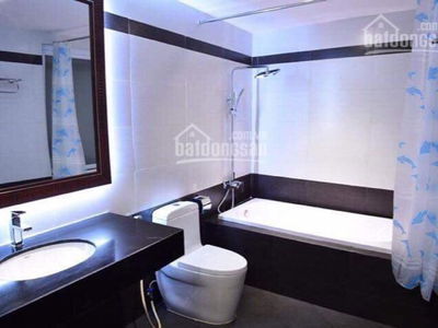 Trung Kinh Street, Vietnam Trung Kinh Street, Vietnam