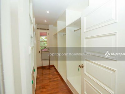 10260, Bangkok, Thailand 10260, Bangkok, Thailand